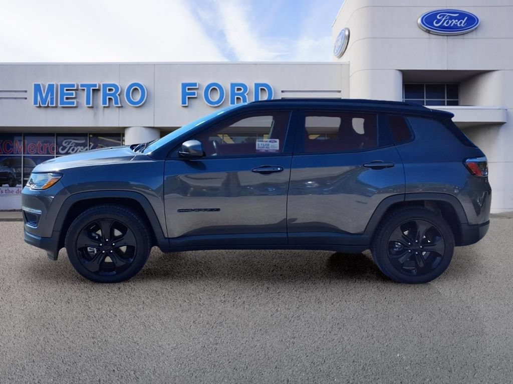 Used 2021 Jeep Compass Latitude FWD image 5