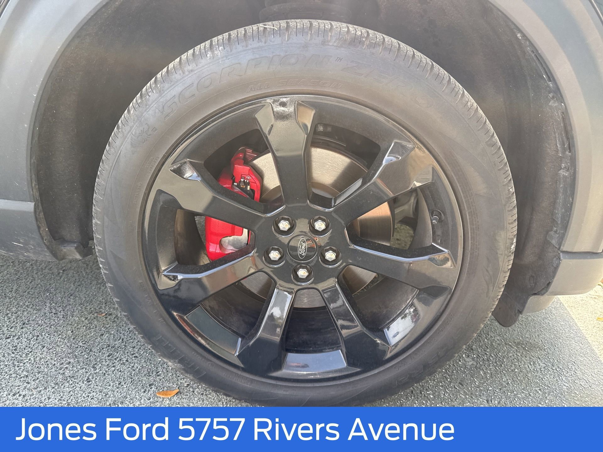 Certified 2024 Ford Explorer ST w/ Equipment Group 401A image 3