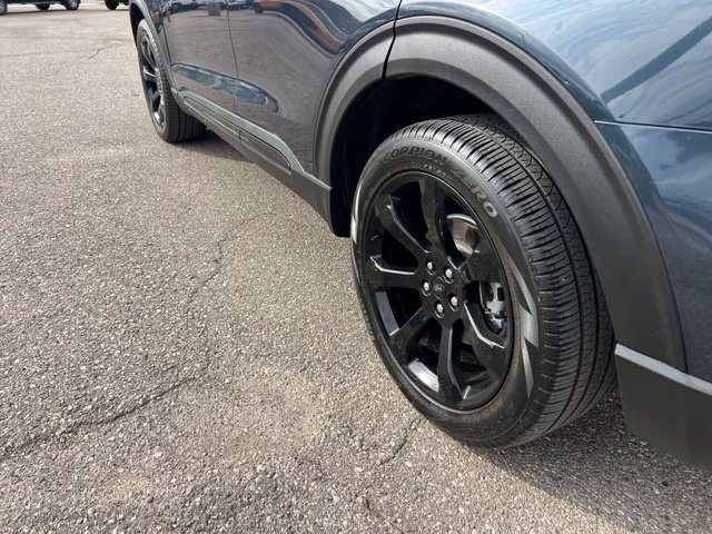 Certified 2024 Ford Explorer ST-Line w/ Class IV Trailer Tow Package AWD/4WD image 30