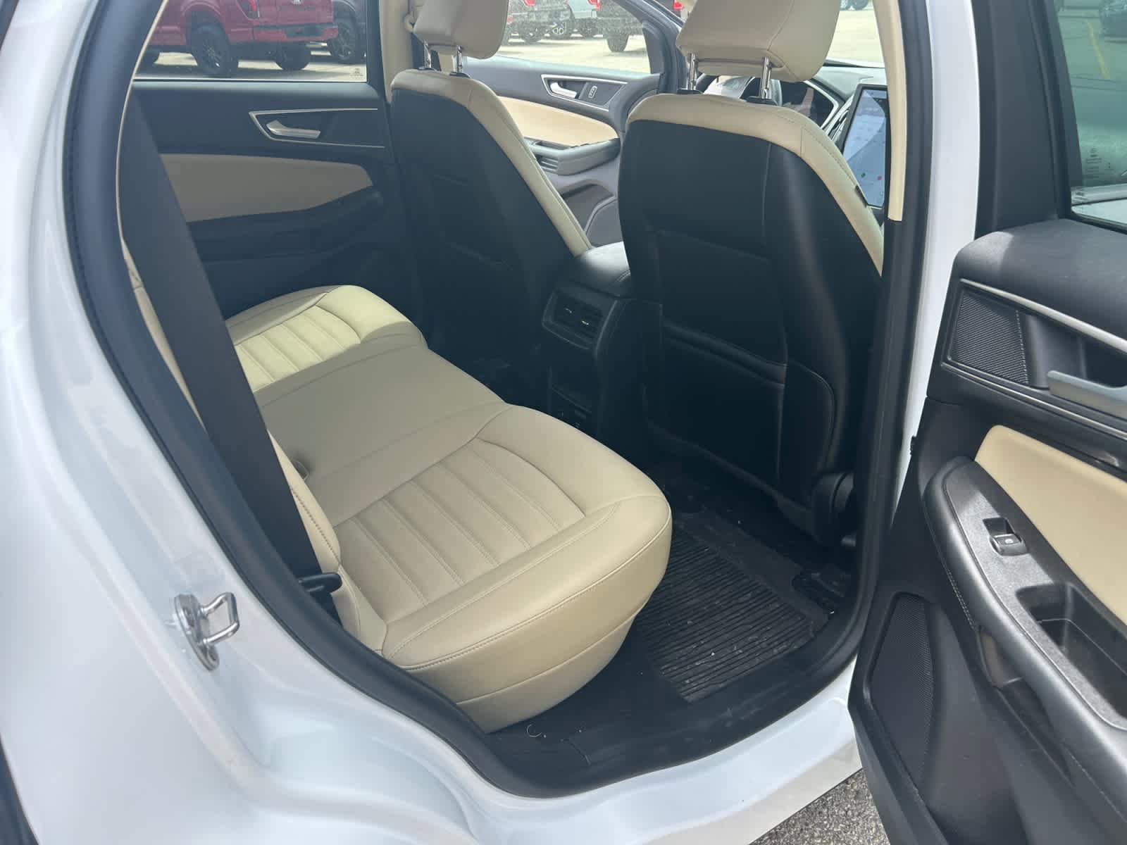 Certified 2021 Ford Edge SEL w/ Convenience Package AWD/4WD image 18