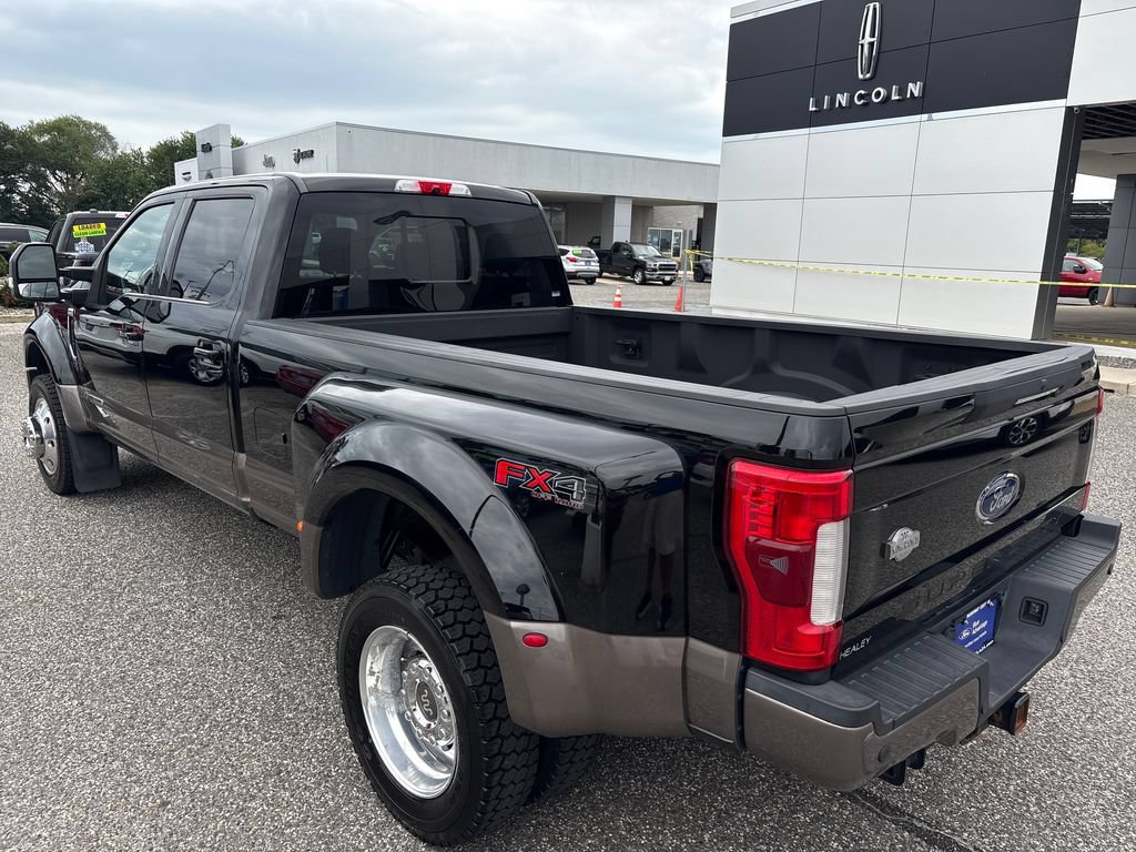 Certified 2018 Ford F450 King Ranch w/ King Ranch Ultimate Package AWD/4WD image 33