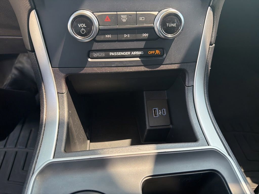 Certified 2023 Ford Edge SE w/ Black Appearance Package AWD/4WD image 27