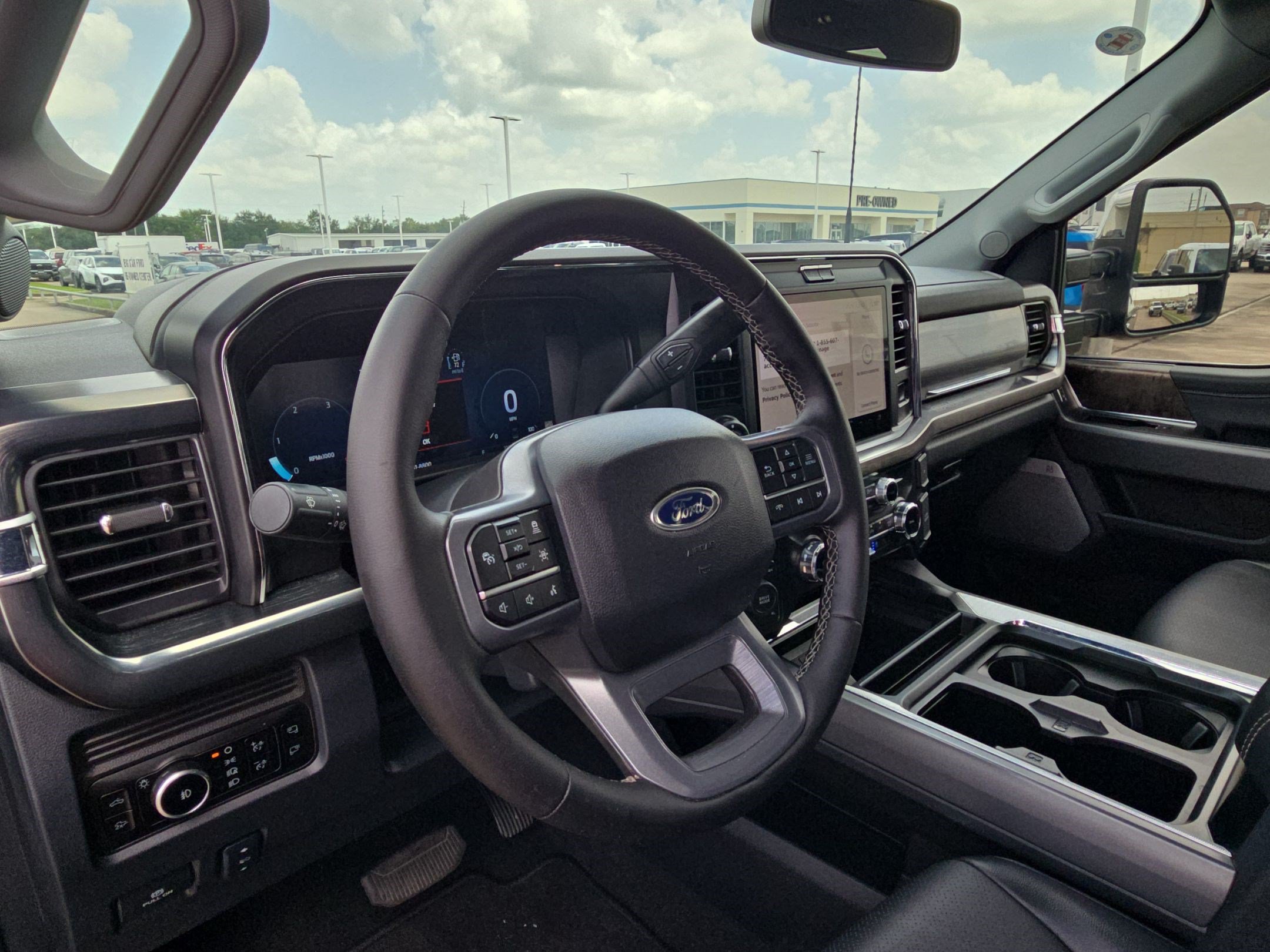 Certified 2025 Ford F350 Lariat w/ Lariat Ultimate Package AWD/4WD image 16