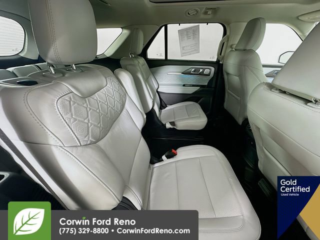 Certified 2025 Ford Explorer Platinum w/ LUX Leather Package image 33