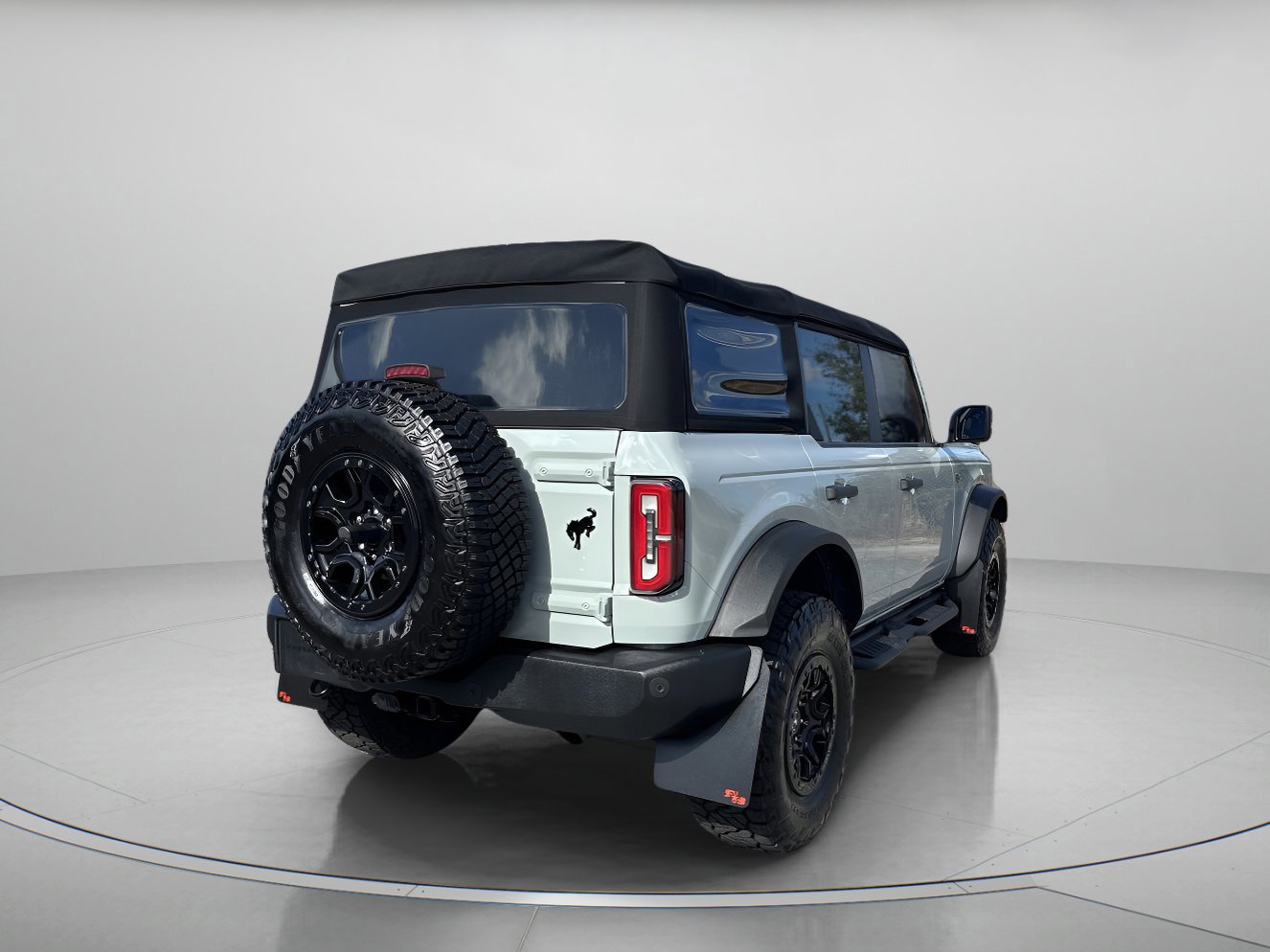 Certified 2022 Ford Bronco Wildtrak image 4