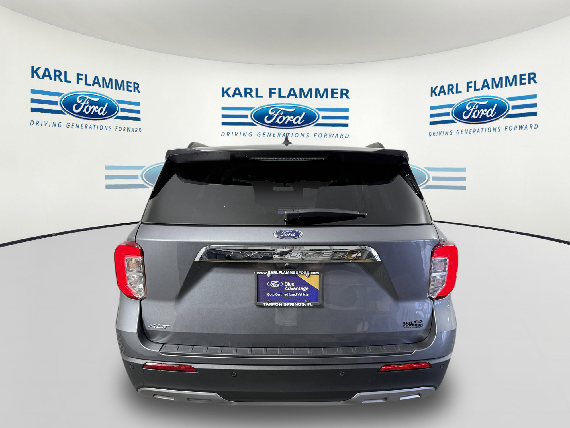 Certified 2023 Ford Explorer XLT w/ Equipment Group 202A image 4