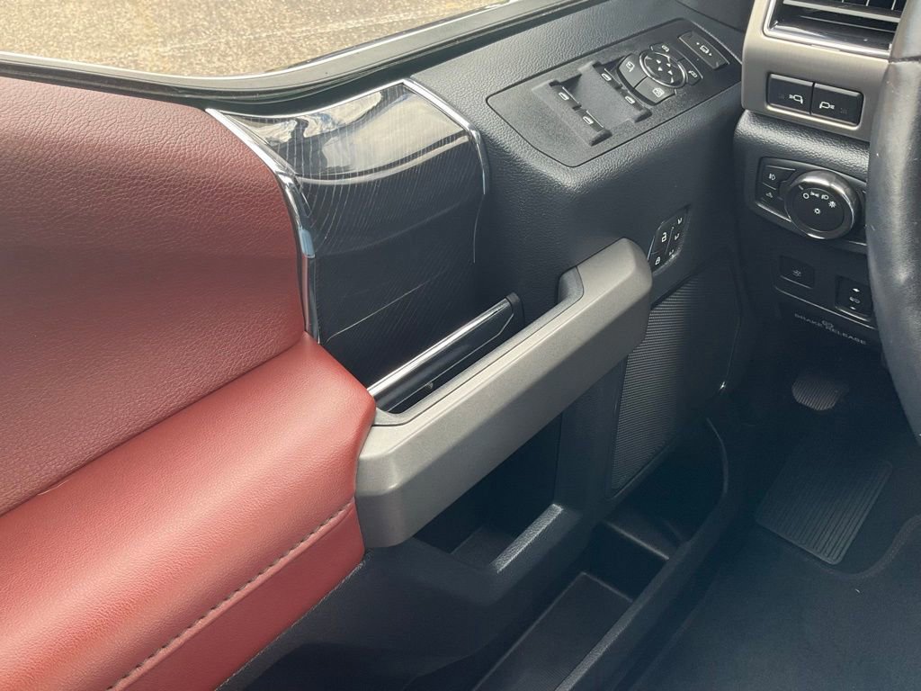 Certified 2022 Ford F350 Platinum w/ FX4 Off-Road Package image 48