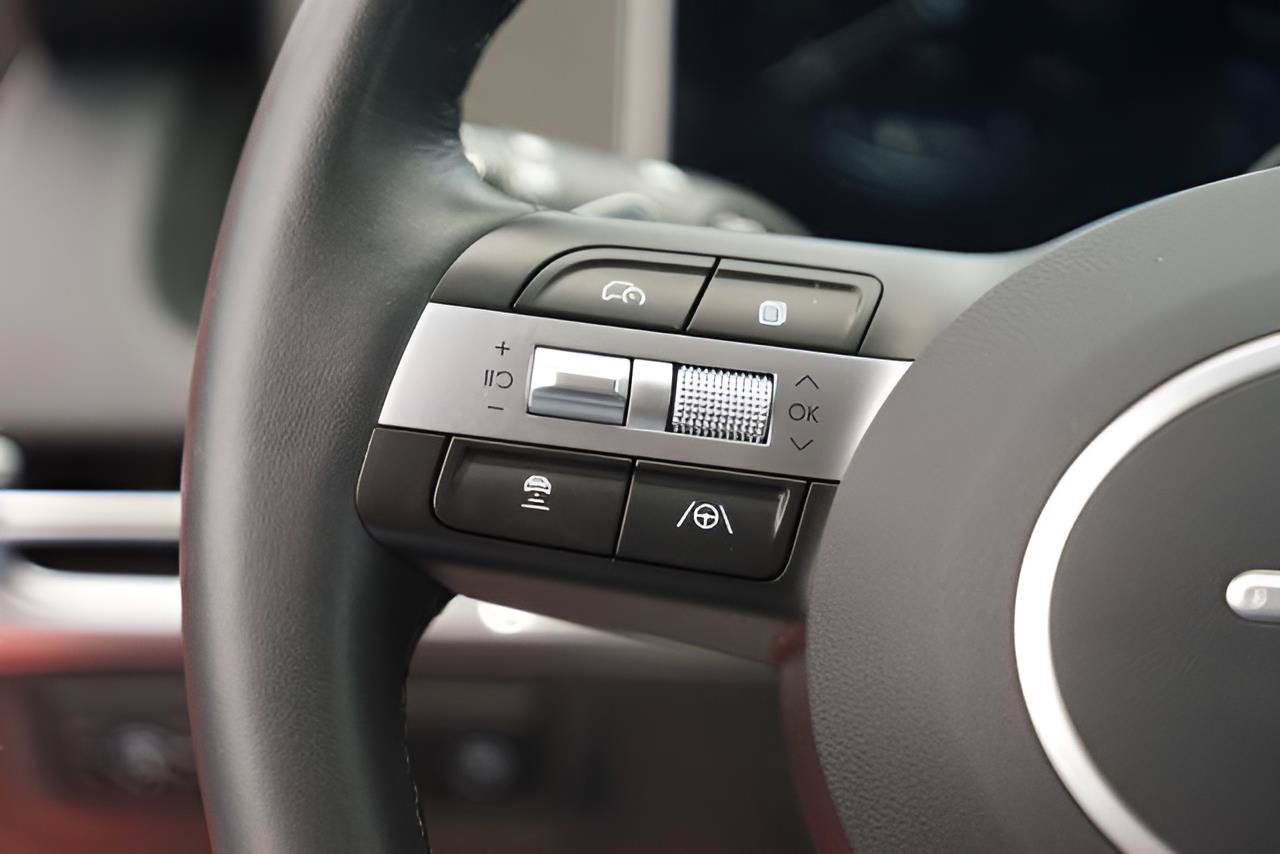 Used 2025 Hyundai Santa Cruz XRT AWD/4WD image 22