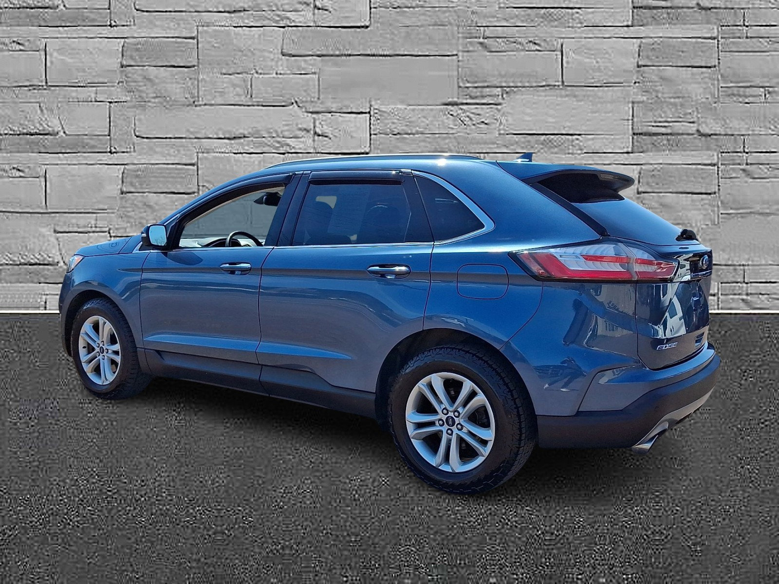 Certified 2019 Ford Edge SEL image 7