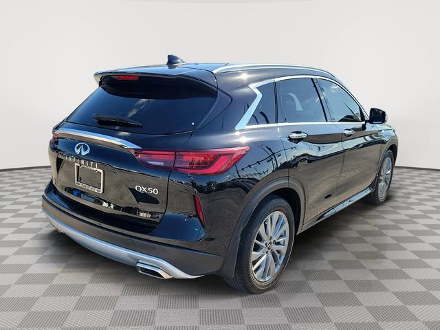 Used 2024 INFINITI QX50 Luxe FWD image 5