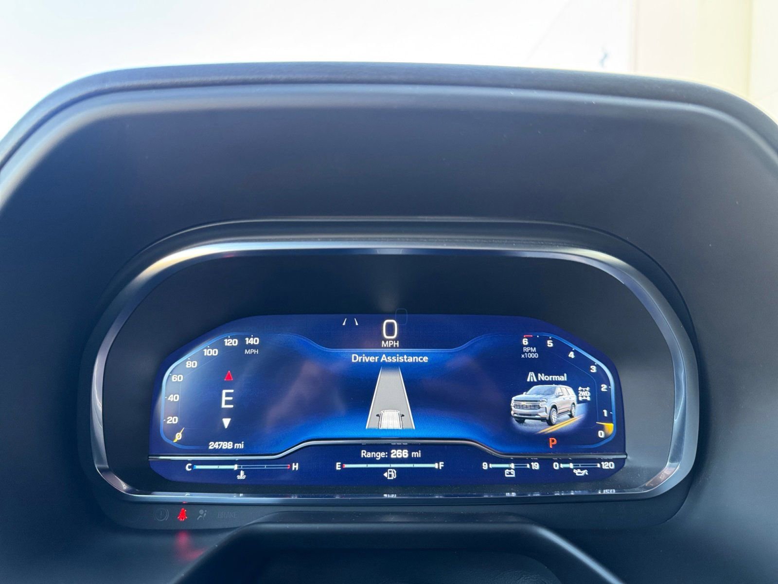 Used 2024 Chevrolet Tahoe Z71 w/ Luxury Package image 29