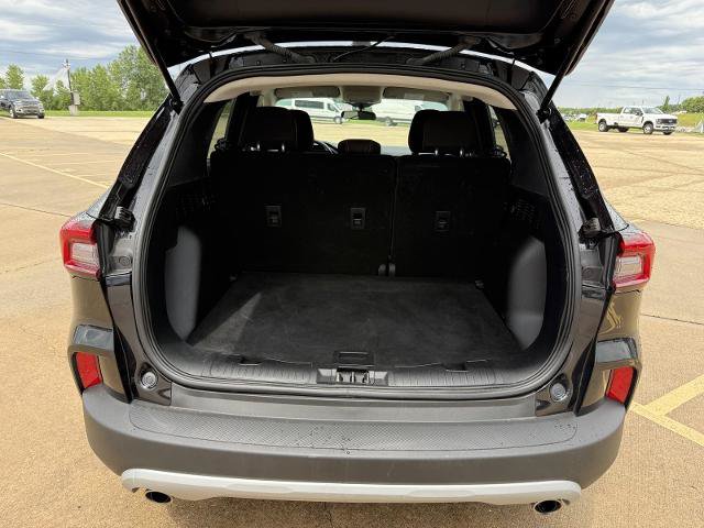 Certified 2025 Ford Escape Active AWD/4WD image 10