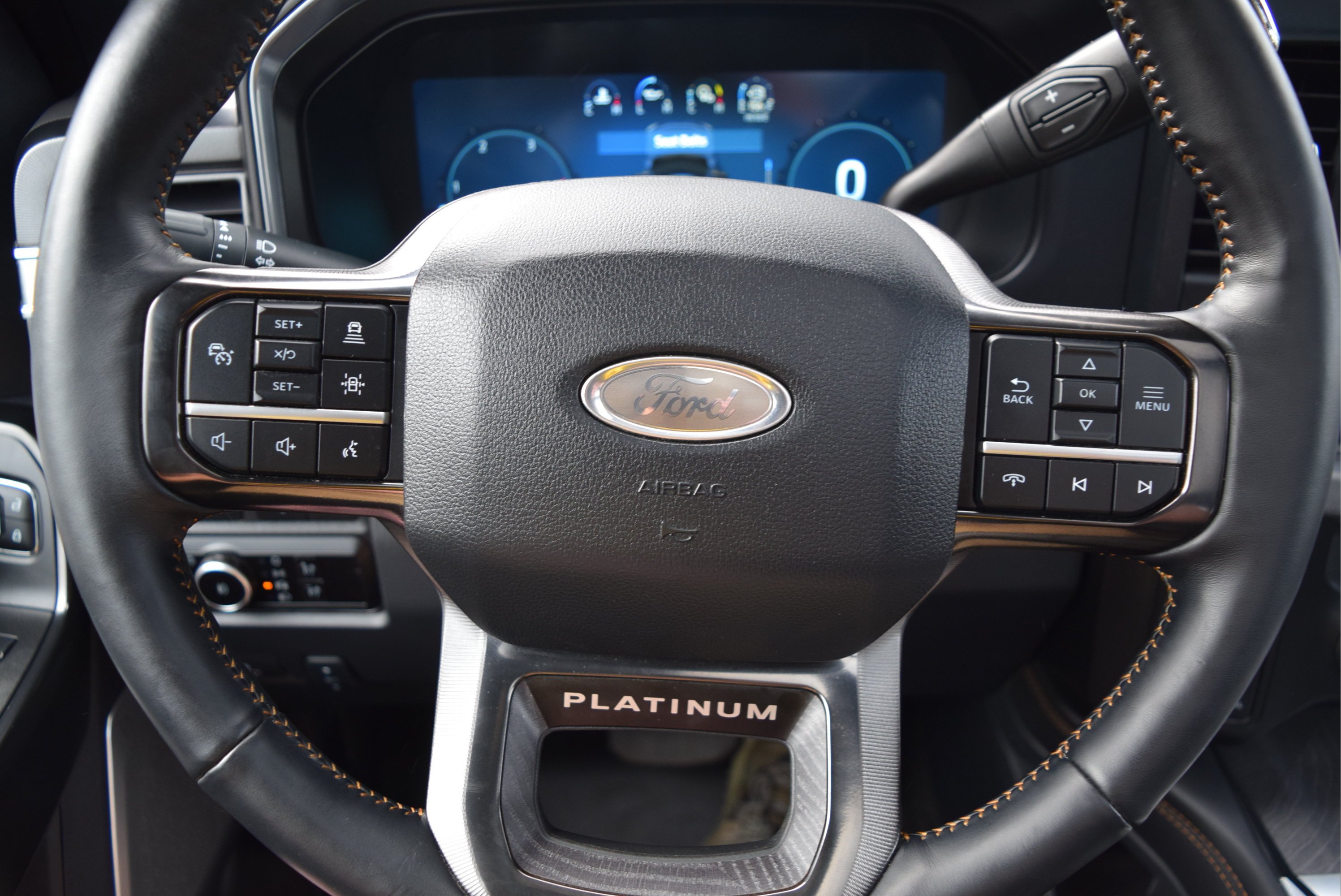 Certified 2024 Ford F250 Platinum w/ Tremor Off-Road Package AWD/4WD image 16