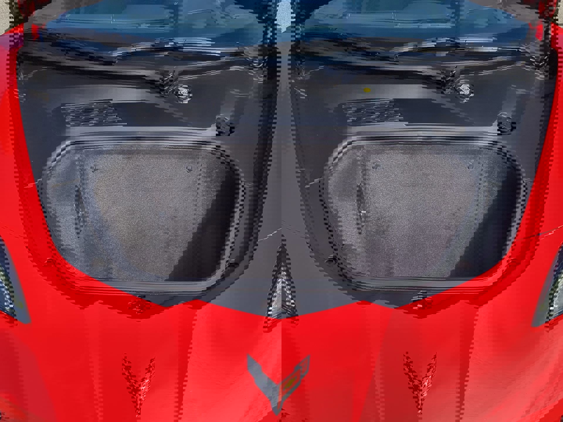 Used 2025 Chevrolet Corvette Stingray Coupe w/ 1LT image 38