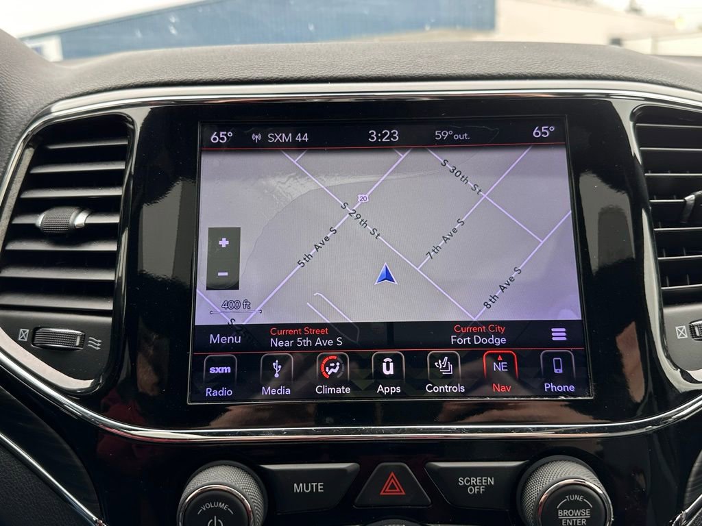Used 2019 Jeep Grand Cherokee Limited AWD/4WD image 36