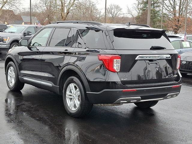 Certified 2022 Ford Explorer XLT w/ Equipment Group 202A image 2