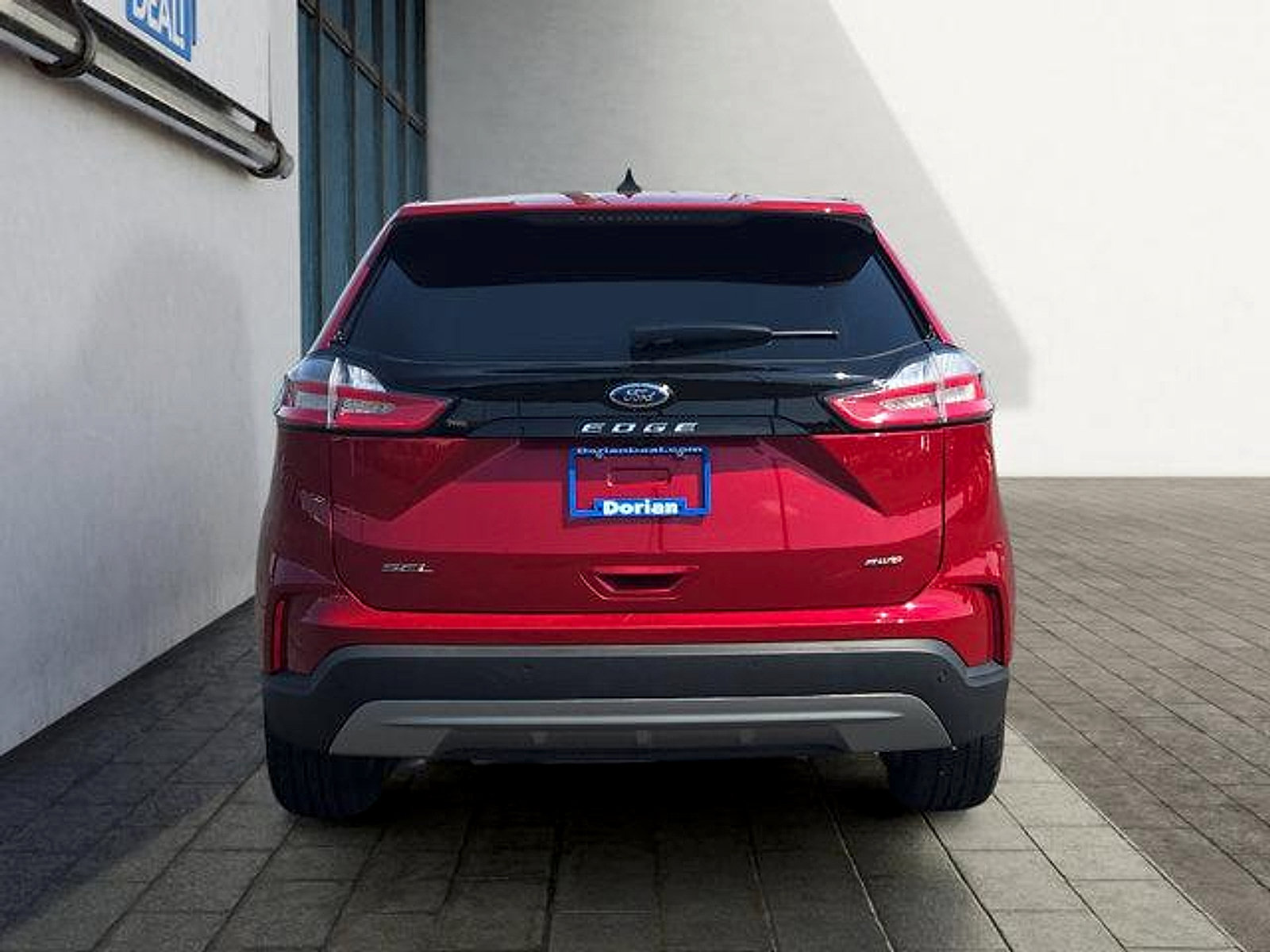 Certified 2023 Ford Edge SEL w/ Convenience Package AWD/4WD image 4