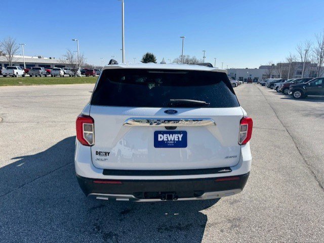 Certified 2023 Ford Explorer XLT w/ Equipment Group 202A image 4