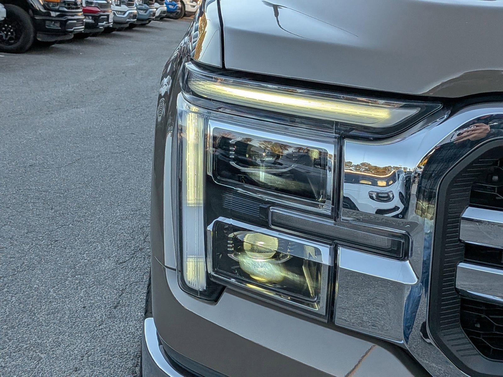 Certified 2025 Ford F150 Lariat w/ Equipment Group 501A Mid image 11