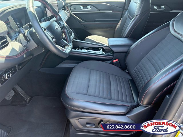 Certified 2025 Ford Explorer ST-Line AWD/4WD image 15