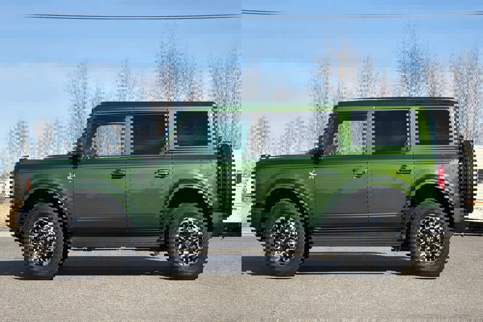 Certified 2025 Ford Bronco Outer Banks image 2