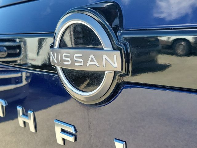 Used 2022 Nissan Pathfinder SL w/ SL Premium Package FWD image 8