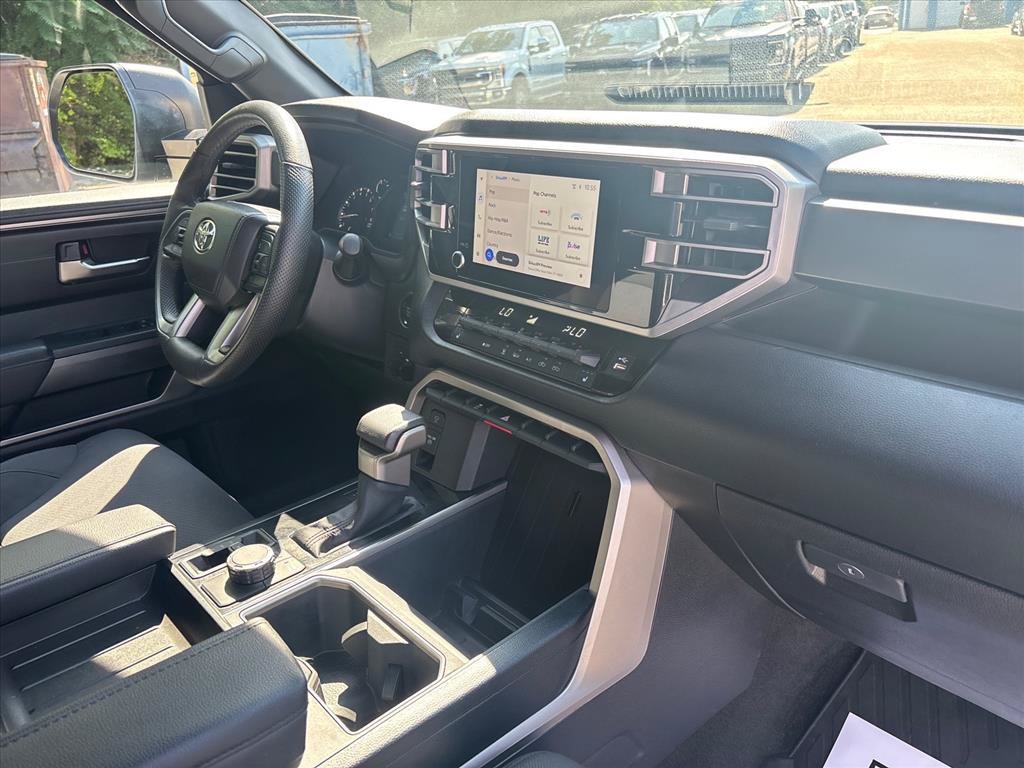 Used 2025 Toyota Tundra SR5 AWD/4WD image 13