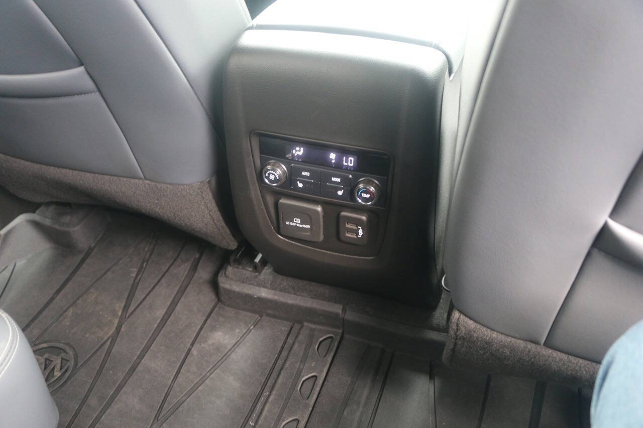 Used 2021 Buick Enclave Premium w/ Sun and Sites Package AWD/4WD image 19
