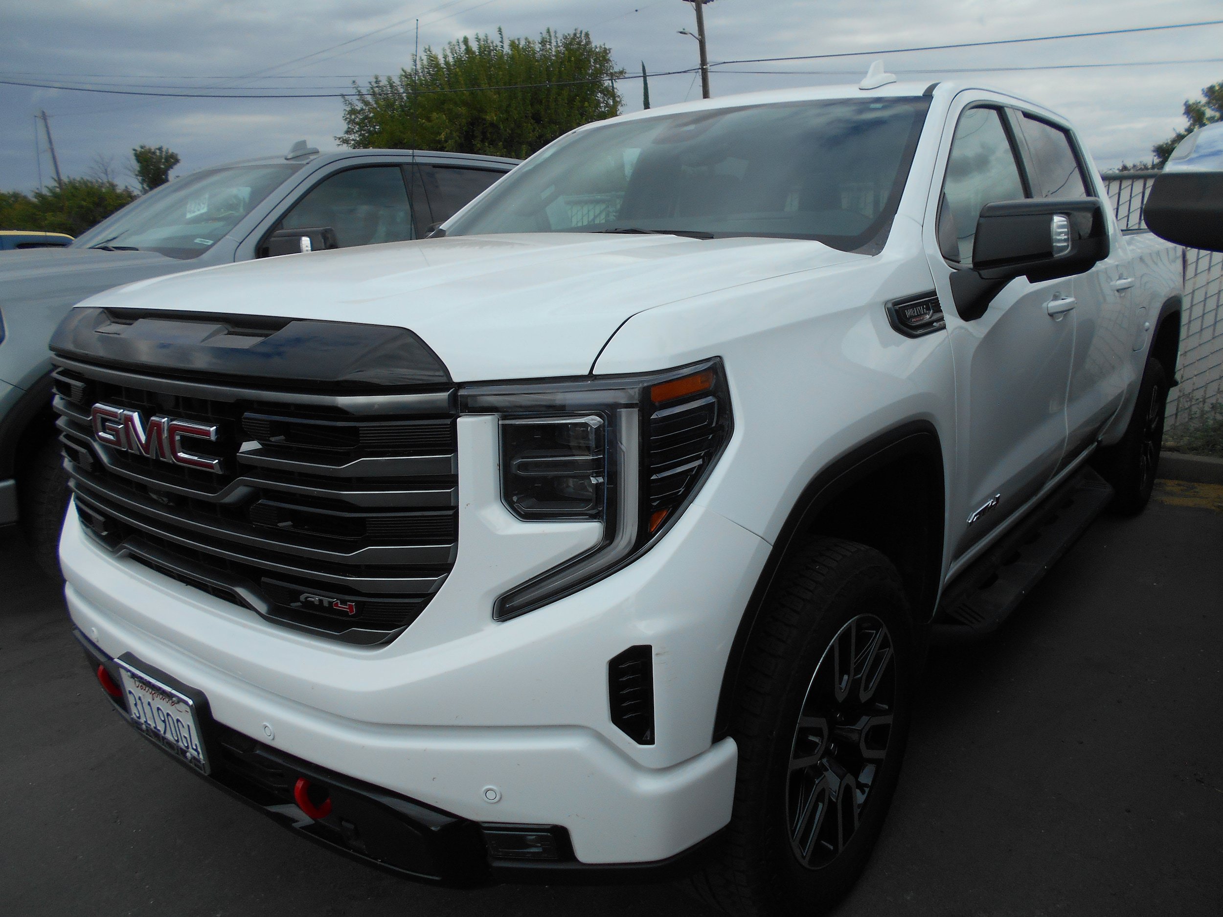 Used 2025 GMC Sierra 1500 AT4 w/ AT4 Premium Package