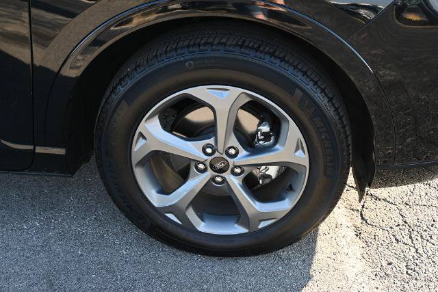 Certified 2024 Ford Escape ST-Line w/ Tech Pack #1 AWD/4WD image 17