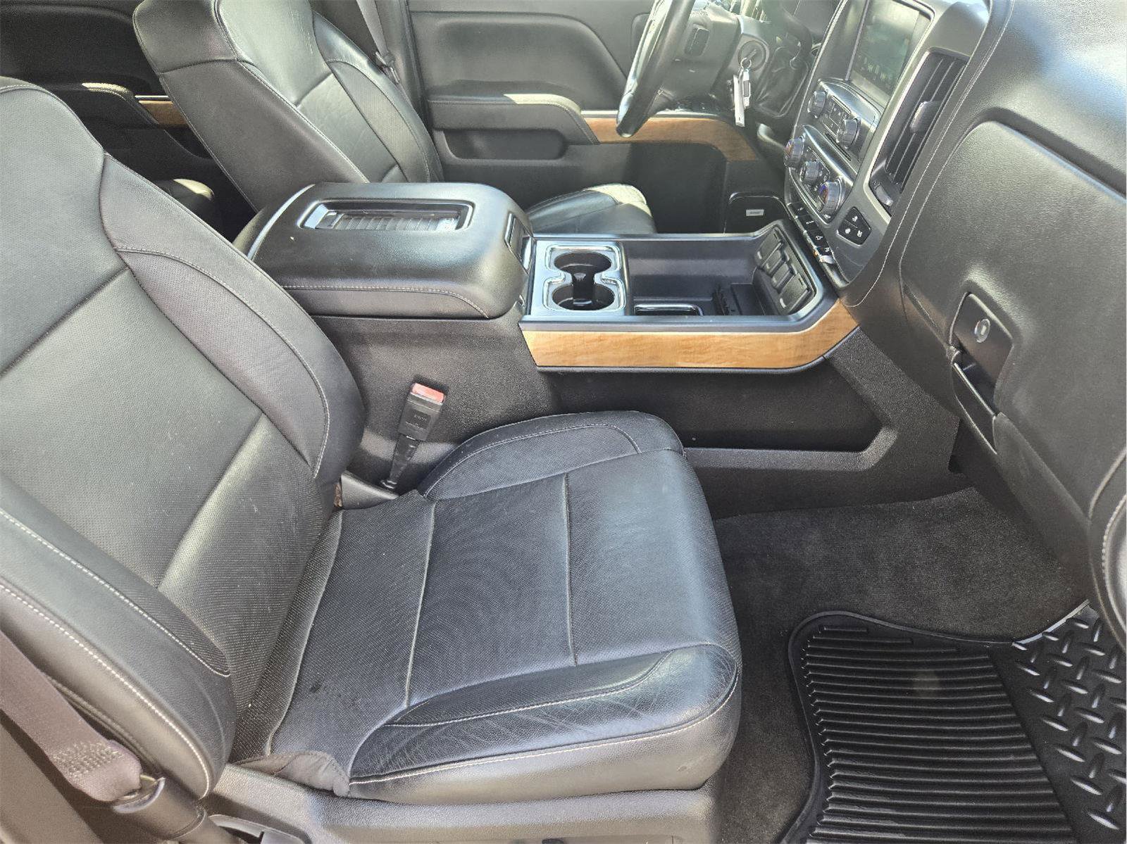 Used 2017 Chevrolet Silverado 1500 LTZ w/ Sport Package AWD/4WD image 13