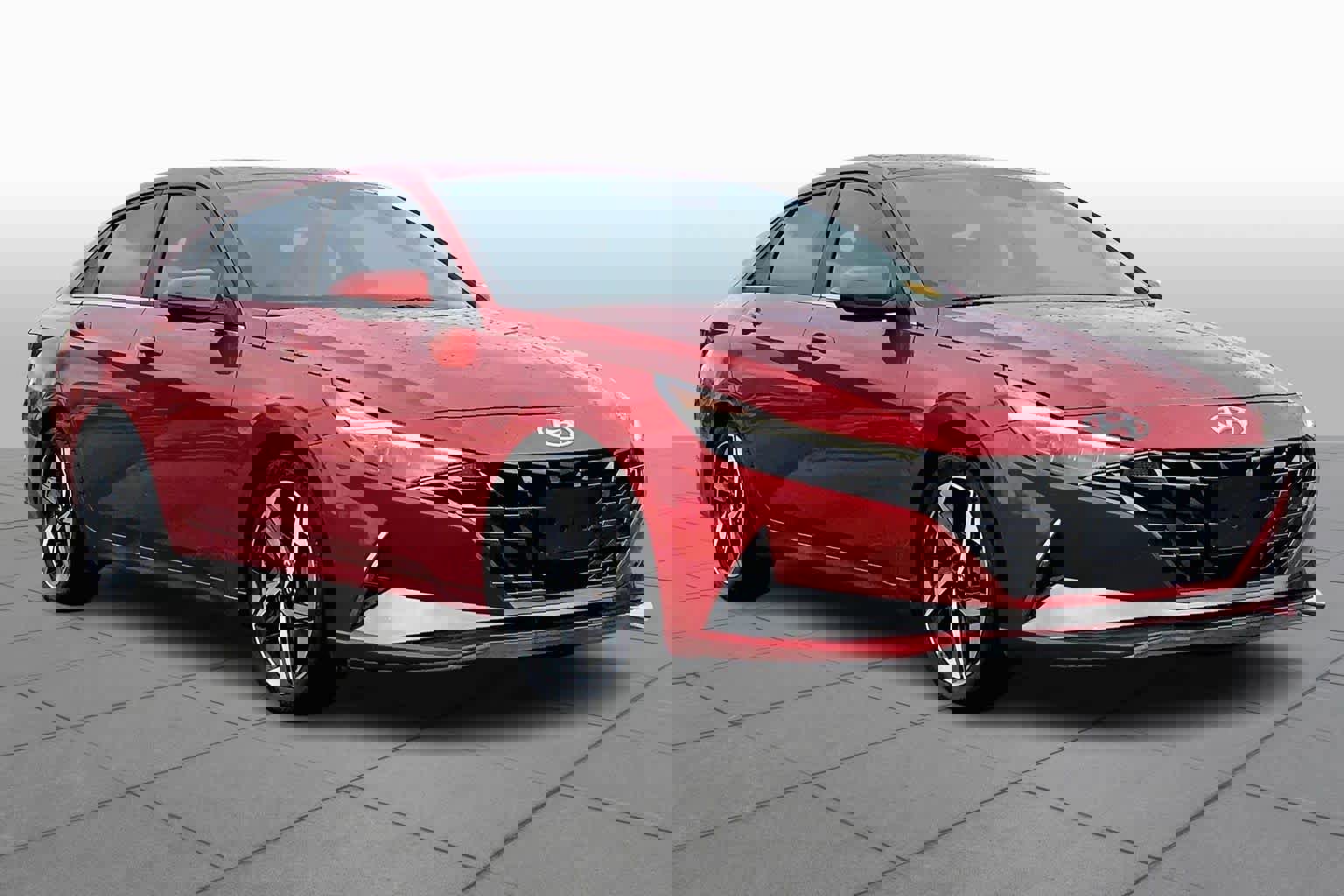 Used 2021 Hyundai Elantra Limited image 5