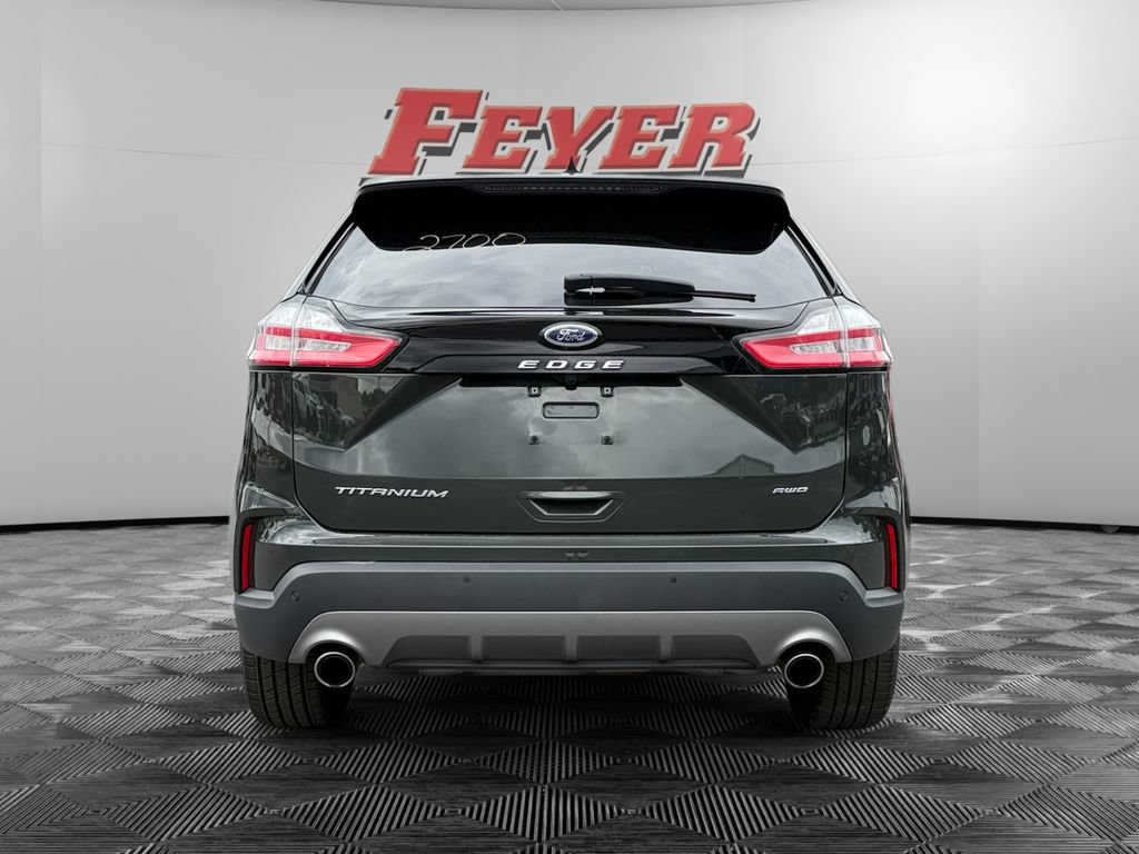 Certified 2023 Ford Edge Titanium w/ Cargo Accessory Package AWD/4WD image 4