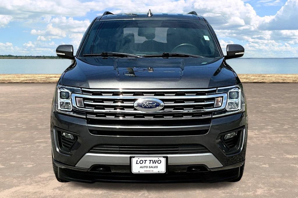 Certified 2019 Ford Expedition XLT w/ Equipment Group 202A AWD/4WD image 2