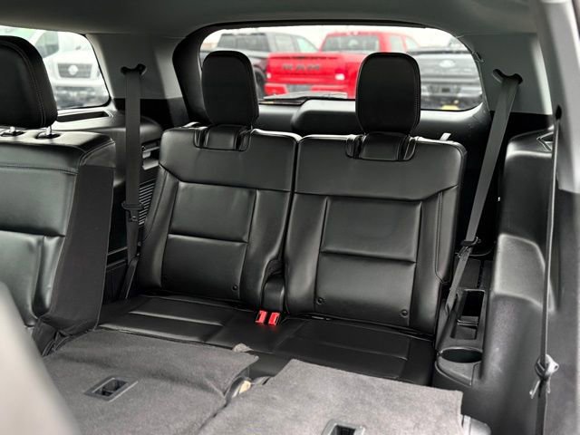 Certified 2023 Ford Explorer XLT w/ Equipment Group 202A image 22