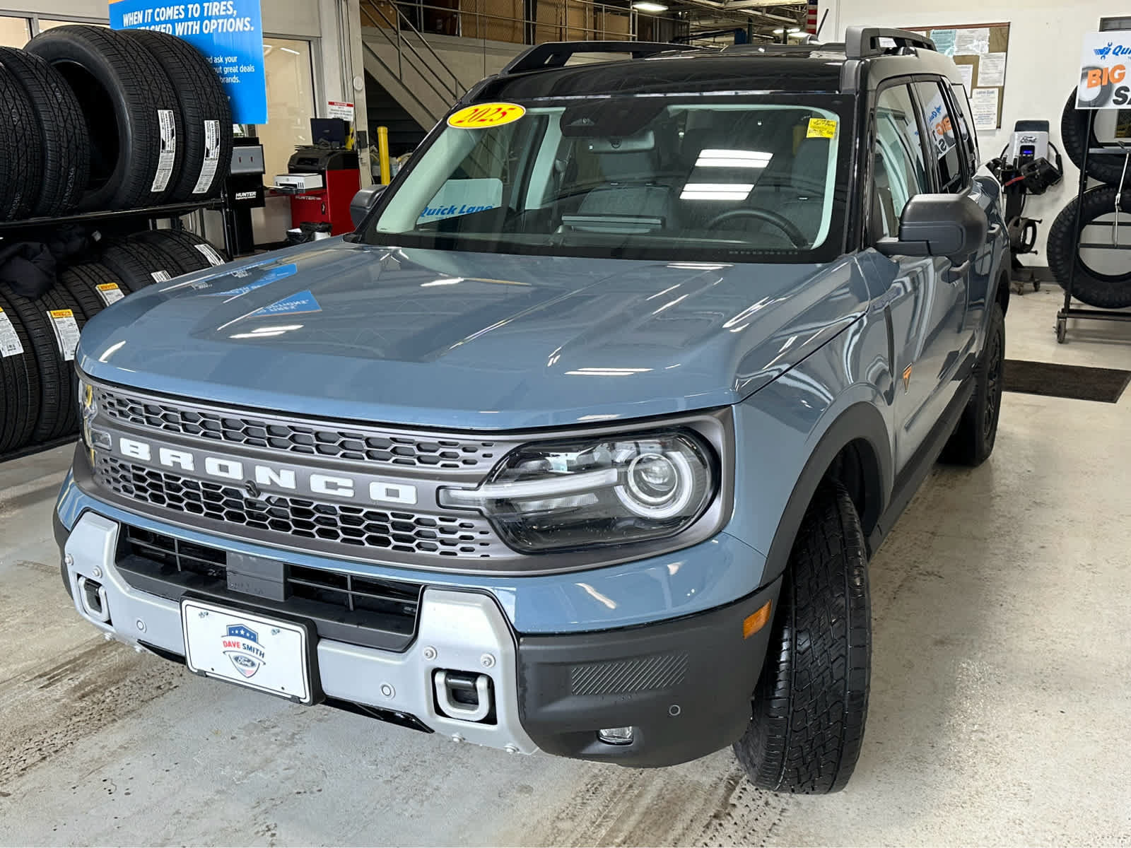Certified 2025 Ford Bronco Sport Badlands AWD/4WD image 4