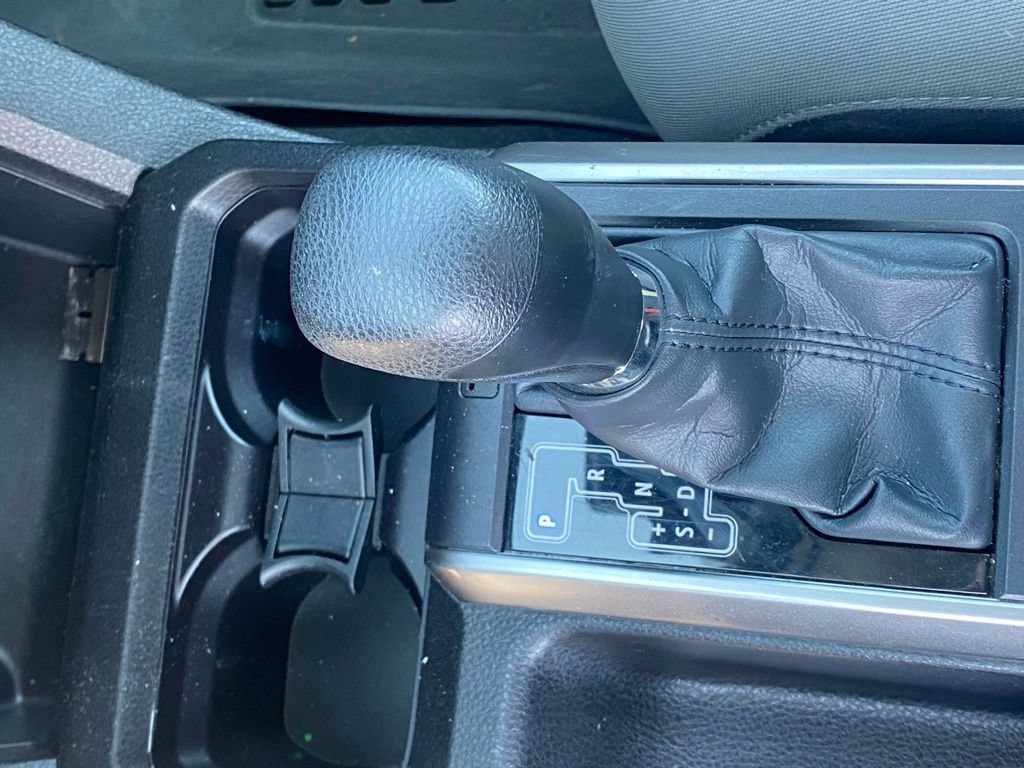 Used 2023 Toyota Tacoma SR5 w/ Technology Package AWD/4WD image 21