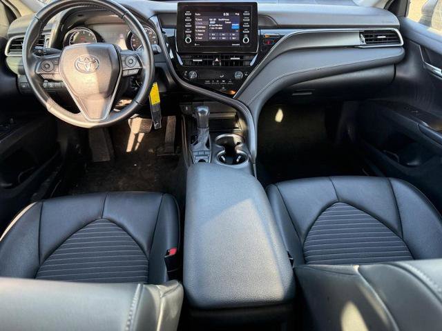 Used 2023 Toyota Camry SE image 11