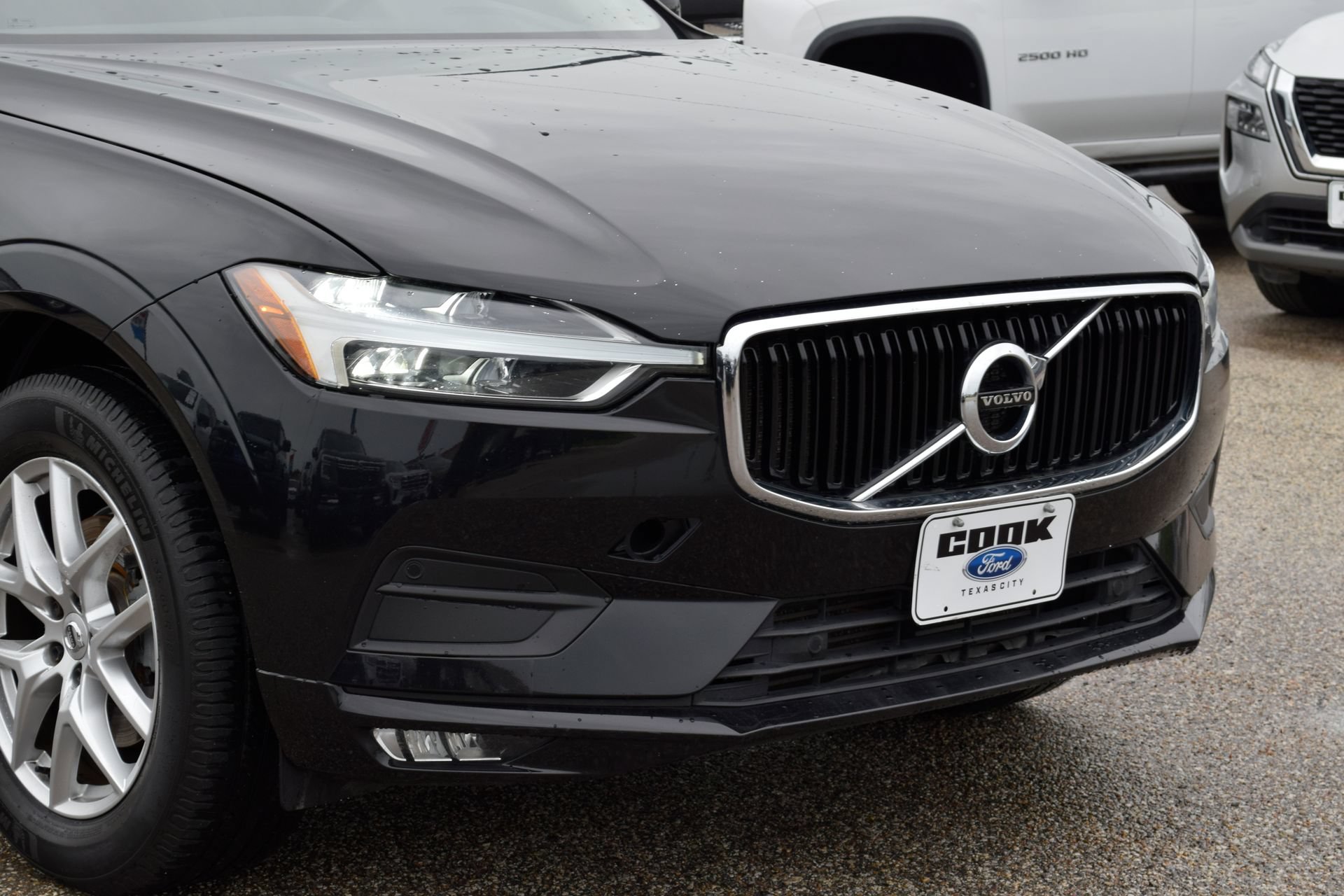 Used 2021 Volvo XC60 T5 Momentum w/ Premium Package FWD image 26