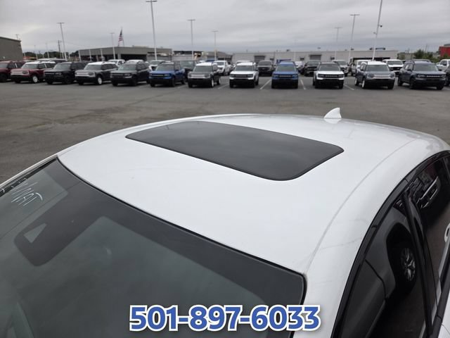 Used 2025 Buick Envista Sport Touring w/ Convenience I Package FWD image 5