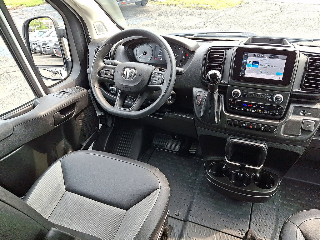 Used 2026 RAM ProMaster 2500 w/ Convenience Group FWD image 15