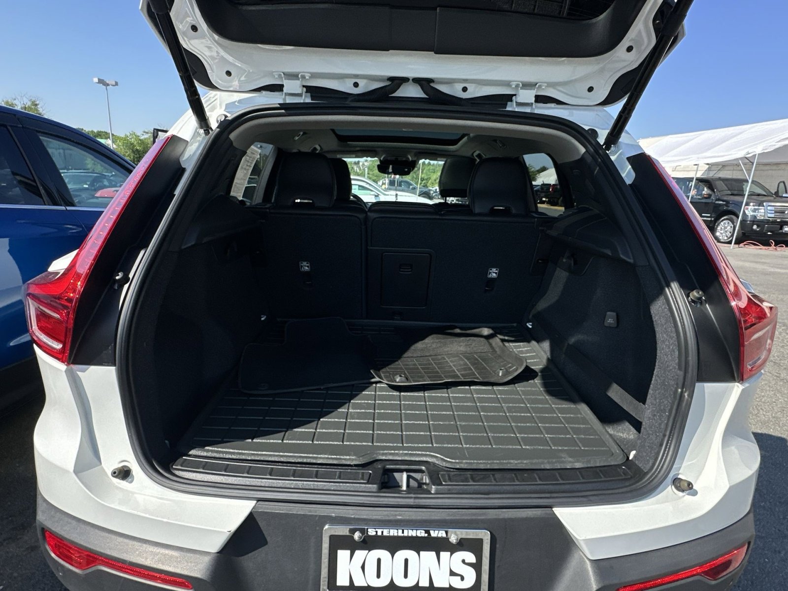 Used 2020 Volvo XC40 T5 Momentum w/ Protection Package Premier AWD/4WD image 33