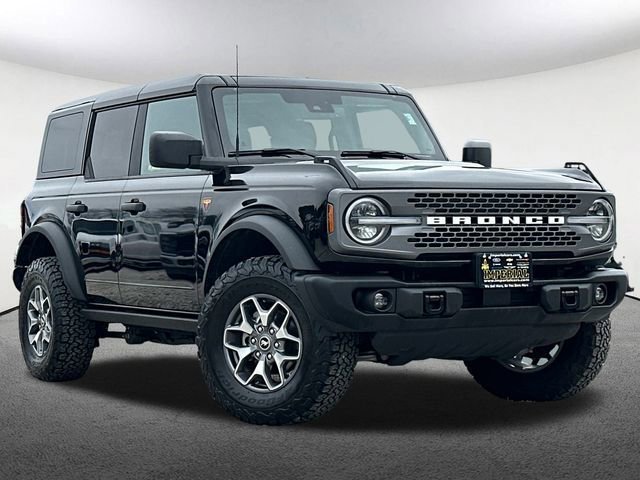 Certified 2025 Ford Bronco Badlands image 8