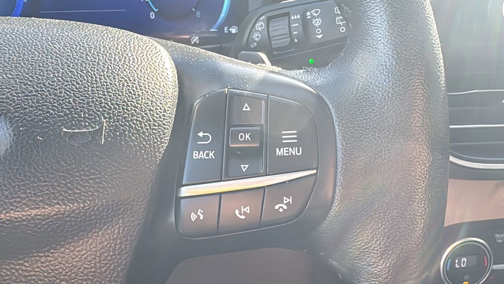 Certified 2020 Ford Escape Titanium AWD/4WD image 13