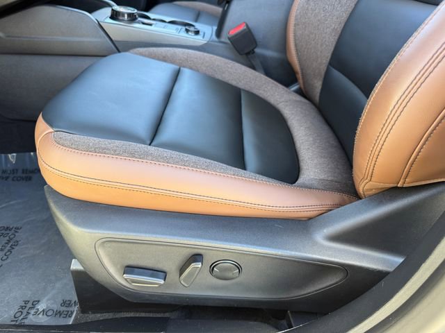 Certified 2025 Ford Bronco Sport Outer Banks w/ Outer Banks Tech Package+ AWD/4WD image 14
