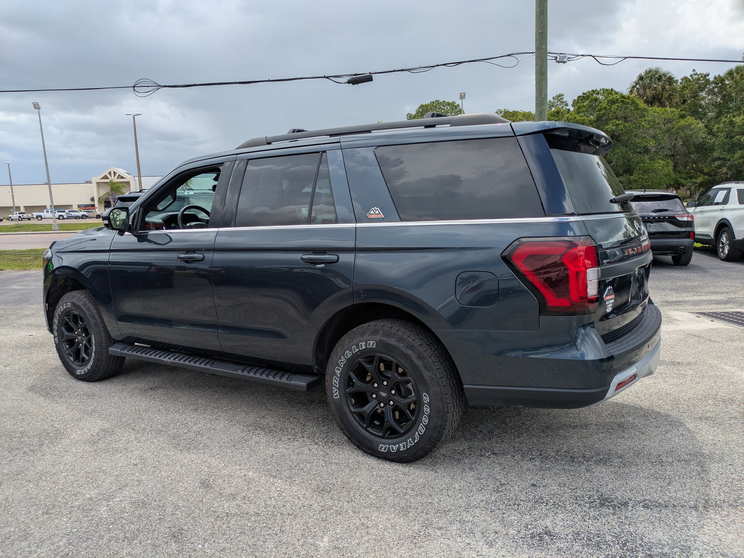 Certified 2022 Ford Expedition Timberline AWD/4WD image 6