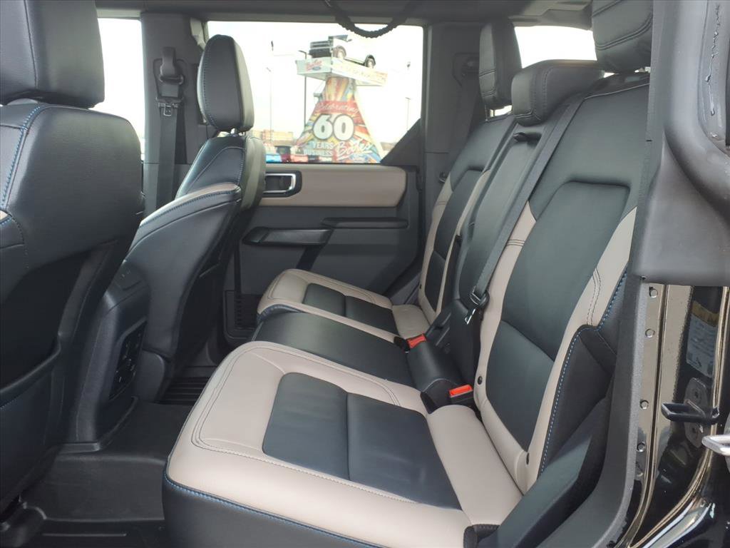 Certified 2024 Ford Bronco Wildtrak image 13