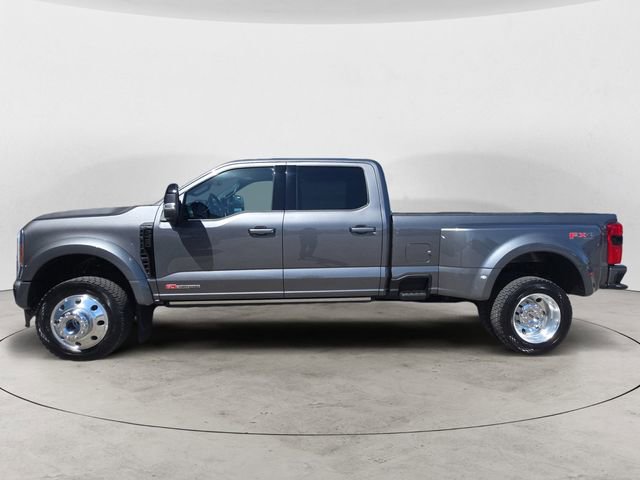 Certified 2025 Ford F450 Platinum w/ FX4 Off-Road Package AWD/4WD image 2