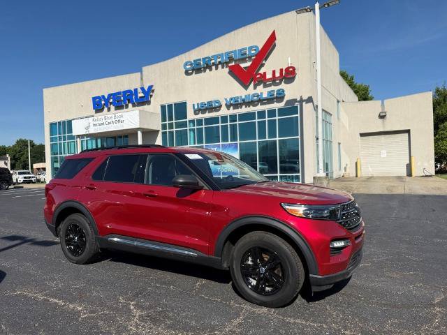 Certified 2023 Ford Explorer XLT w/ Equipment Group 202A AWD/4WD image 2