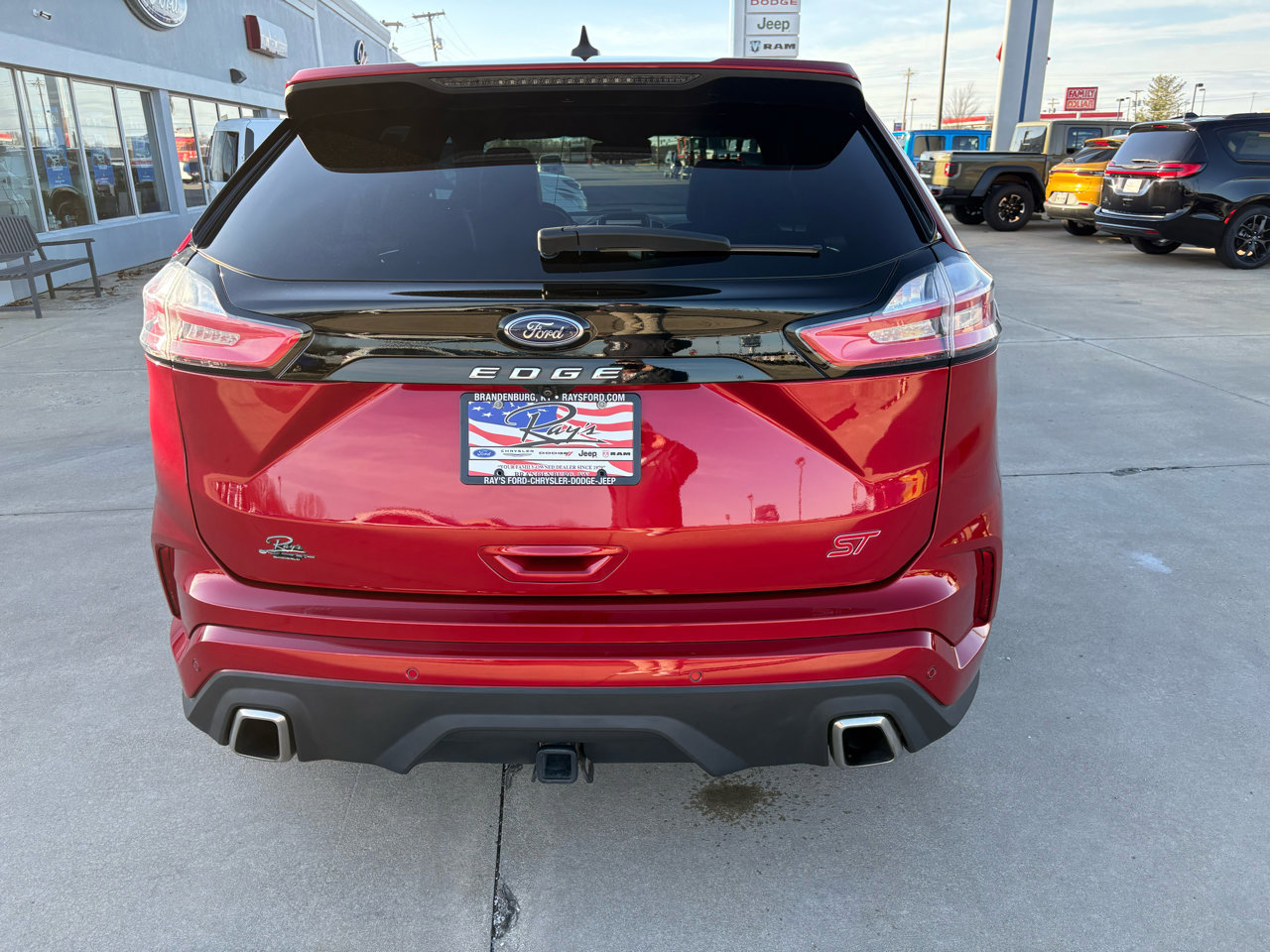 Certified 2021 Ford Edge ST image 4